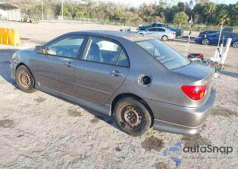 2004 Toyota Corolla S z USA, uszkodzony, nr VIN 1NXBR32EX4Z288144